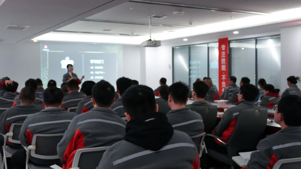 KA电子物流2025年度管理培训班启动：开启物流人才进阶之旅