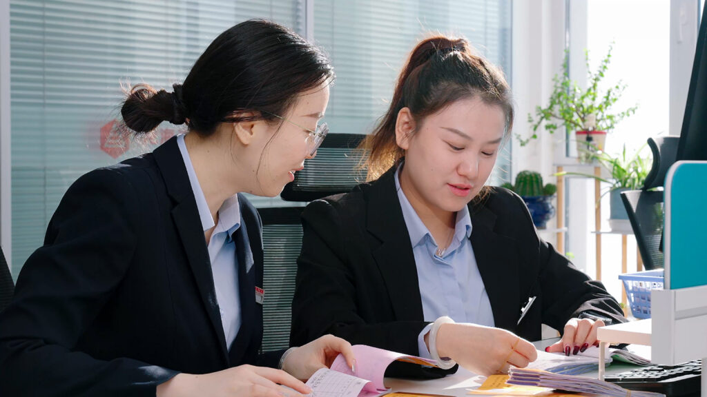 物流节特辑 | 物流人：汇聚微光，筑梦前行