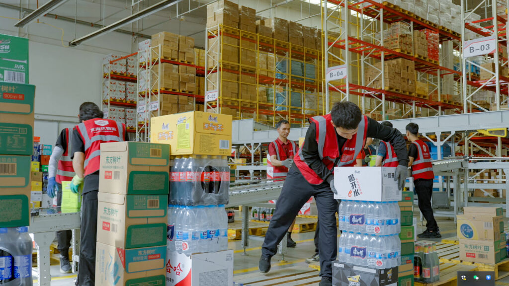 物流节特辑 | 物流人：汇聚微光，筑梦前行